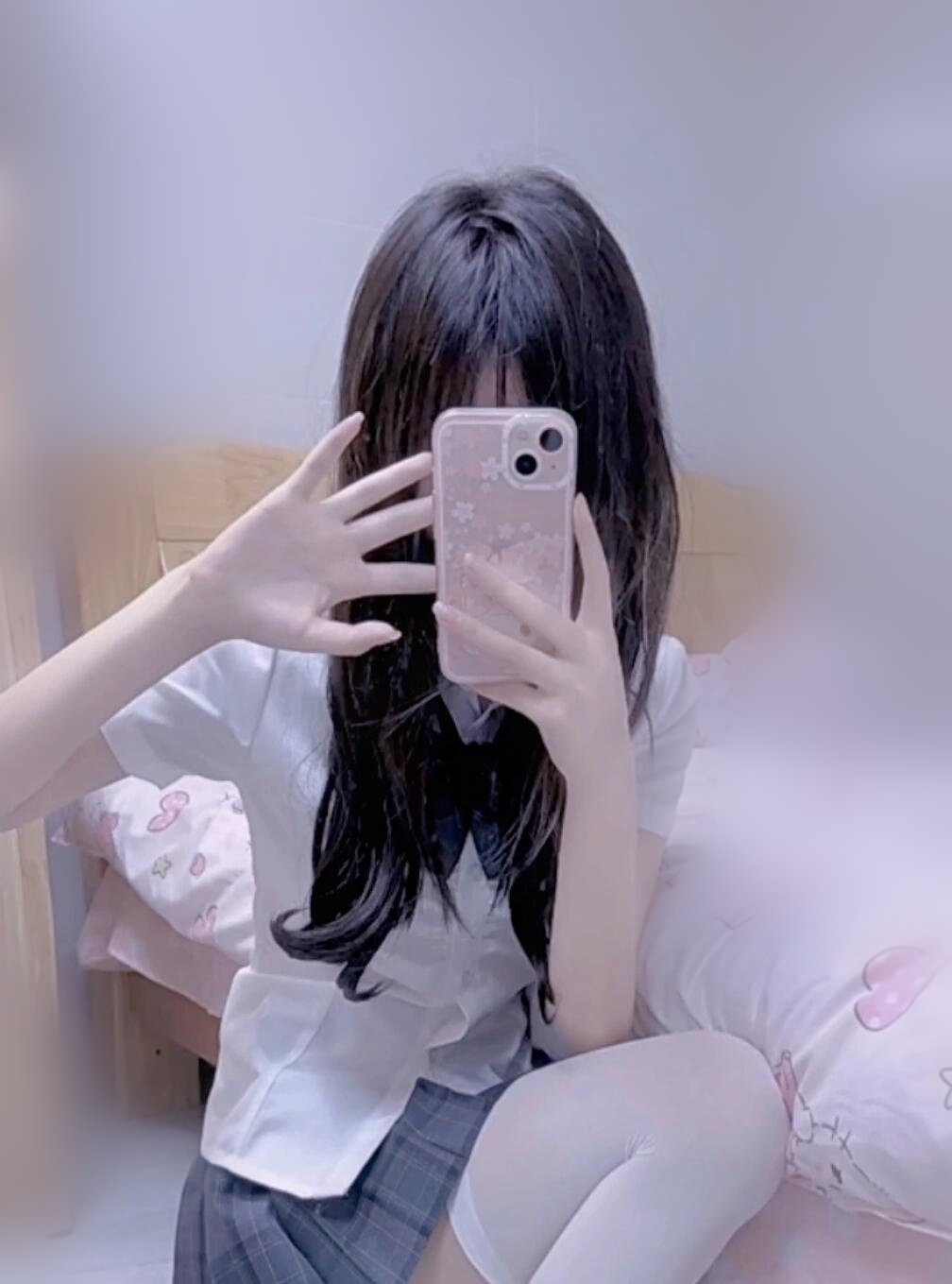 1000g0082r2e5bssju0305or6crgnqsbu8bkgo78.jpg