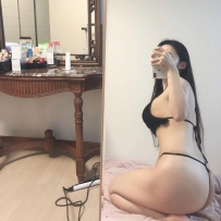 悠悠  24歲  165cm 60多公斤  G奶 性感氣質小騷貨大奶人妻 性感蜜桃臀  淫蕩風騷小蕩