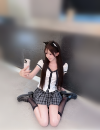 #JK制服學生妹  #清純甜美 羽棠 158cm・44kg・C奶・19歲 私下其實很騷 下面水多又敏感