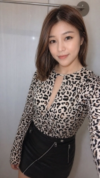 美蘭 159cm.E罩.48kg.33歲 E杯又軟又沉，腰臀比例誘人