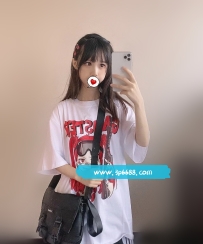 安琪，19歲小美女，158cm的嬌小型，B奶清純甜美