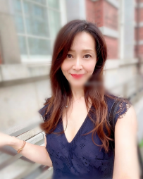 芷嫻  162.C.48.42歲 熟女 熟女 熟女 可無套  求帶走  手感佳 身材性感誘人 一點點也