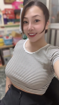 雨珊｜156cm D奶｜40歲 室內設計師 大奶熟女類型