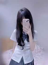 🎀小舒 152.38.B 18歲  嬌小可愛型 小隻馬學生妹  皮膚白嫩細緻 B奶小巧Q彈