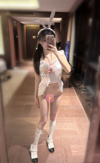 📢學生特價系列 冰淇淋  156cm.C奶.42kg.19歲 暑假兼職學生   俏皮可愛 有哥哥要來調