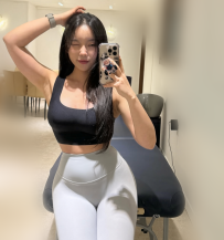 娜拉 165.50.D.28歲（單身） 健身教練，身材緊實有曲線 床上姿勢任你挑戰，奶炮 女上