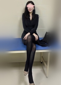 貝莎 170cm/45kg/C奶/28歲 被渣男騙慘了，急缺錢💔  但只要上了床，她會變成主動的騷